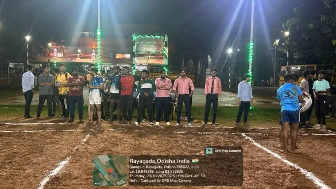 Celebrity Star Night & Amphitheatre Arena